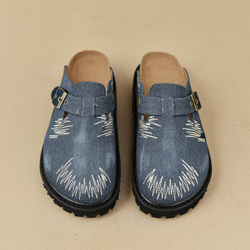 Round Toe Platform Clogs