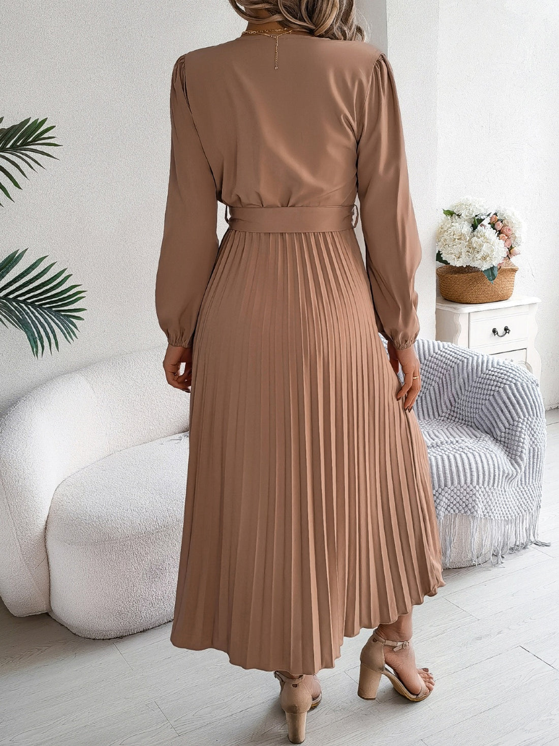 Classic Lady Pleated Dress